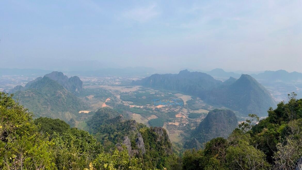 View from the Big Pha Ngern Viewpoint, Vang Vieng Loas