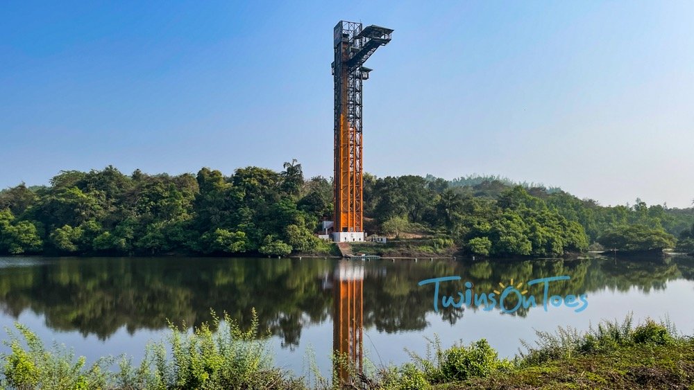 Bungee jumping at Jumping Heights, Goa