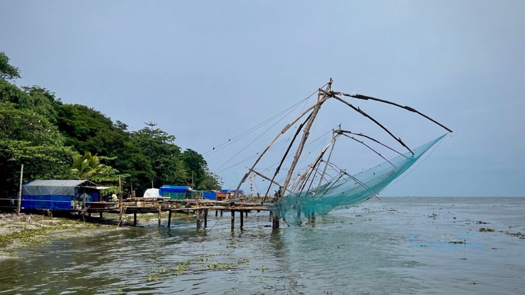 chinese fishing nets fort kochi - TwinsOnToes Chinese fishing nets, Fort Kochi