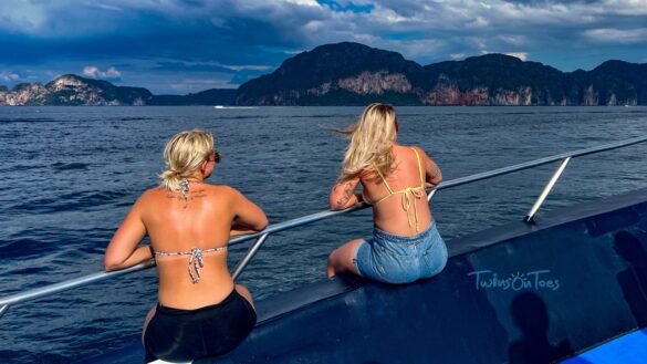 How to reach Phi Phi island from Phuket and Krabi?