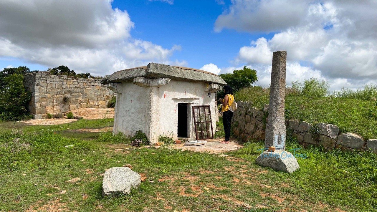 Kaiwara betta summit - Hanuman temple