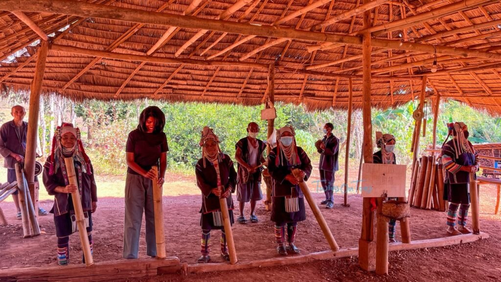 Meeting the tribal people of north Thailand