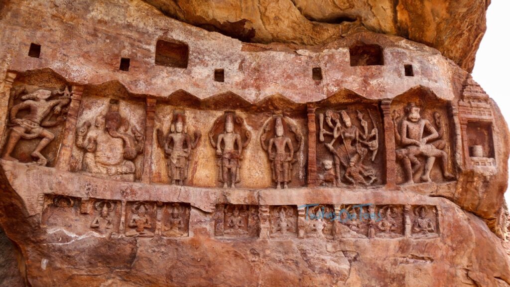 rock carved sculptures of badami 1 - TwinsOnToes Rock carved sculptures of Badami