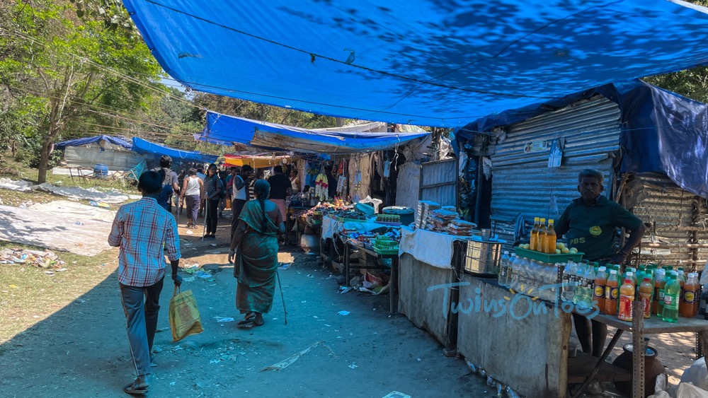 Shops at Sathuragiri peak